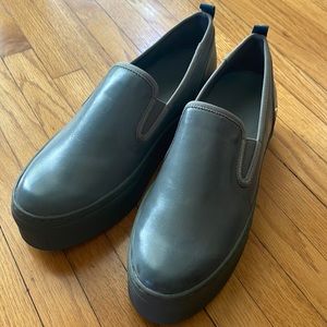 NEVEREVEN Gray Vegan Leather Platform Sneakers Slip-On Shoes